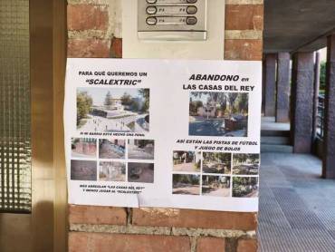Scalextric Casas del Rey Estos carteles se pueden encontrar por todo el barrio