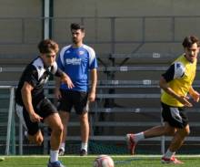 Continúa el trabajo. Foto: CD Guadalajara. Dépor 1