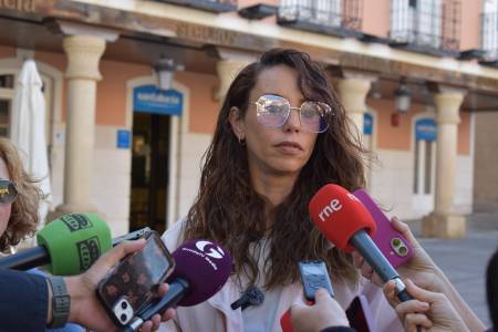 20260922 Lucia de Luz durante un momento de su atencion a medios esta manana