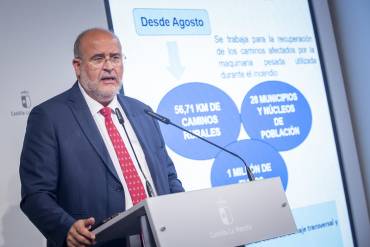 El vicepresidente primero del gobierno autonómico, José Luis Martínez Guijarro. Incendio Sierra Norte martínez Guijarro 2