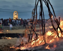 procesion fuego humanes