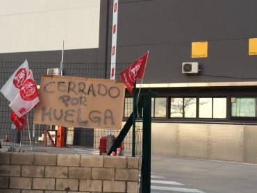 La huelga en logistica se celebrará en octubre/ UGT cerrado por huelga