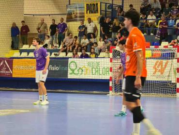 Sanicentro BM. Guadalajara venció y convenció ante un difícil BM. Ibiza. Foto Farah Suárez