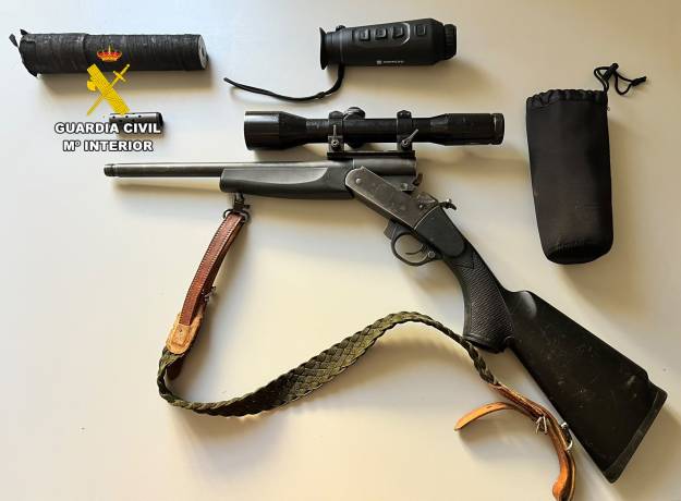 caza furtiva armas. 1