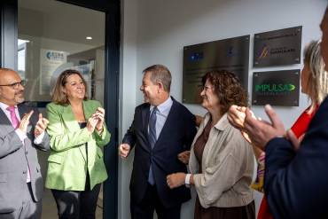 La inauguración oficial se ha realizado hoy entre gran expectación/ JCCM inauguracion sede ceoe guadalajara 5 octubre